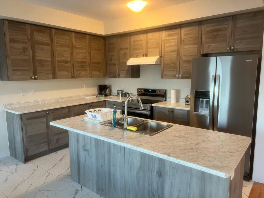Вилла Niagara'S Entertainment House Thorold Экстерьер фото